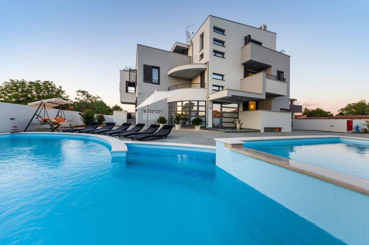 Apartments Menalo Zaton  Exterior photo